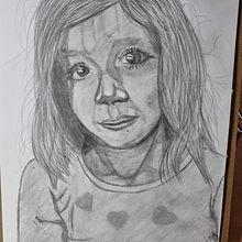 Mein Kursprojekt: Realistische Porträts mit Graphit Bleistift. Traditional illustration, Fine Arts, Sketching, Pencil Drawing, Drawing, Portrait Drawing, Realistic Drawing, Artistic Drawing, and Figure Drawing project by Tobias Lohmar - 12.02.2021
