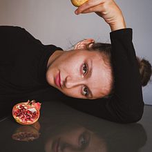 melogr(ari). Photograph, Photo Retouching, Portrait Photograph, Studio Photograph, Creativit, Photograph, Post-production, Photographic Lighting, Digital Photograph & Instagram Photograph project by Serena Morandi - 12.02.2021