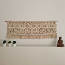 Meu projeto do curso: Introdução ao macramê: criação de um tapete decorativo. Un progetto di Design di accessori, Artigianato, Interior design, Interior Design, Fiber Art e Macramè di Carla Rodrigues - 28.11.2021