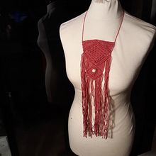 Mon projet du cours : Bijoux en macramé. Arts, Crafts, Jewelr, Design, Fiber Arts, and Macramé project by Claire DEPARTE - 12.04.2021