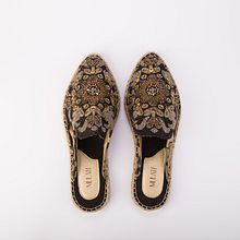 ZAPATO SELVA. Un proyecto de Diseño y Diseño de complementos de MULATT - 06.12.2021
