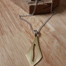 Mon projet du cours : Conception et fabrication de bijoux en laiton de A à Z . Desain Aksesori, Seni, Kerajinan, Desain Perhiasan, Dan DIY proyek oleh Nathalie - 12.07.2021