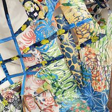 Growing Kansha (appreciation), block printed and hand painted paper, cardboard and fabric.. Un proyecto de  de ashleyrodriguezreed - 08.12.2021
