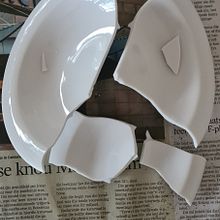 My project in Introduction to Kintsugi: Repair Your Pottery with Gold course. Arts, Crafts, Fine Arts, Ceramics, and DIY project by Nokkie Benade - 12.10.2021
