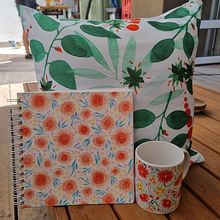 Mi Proyecto del curso: Estampados florales en acuarela con colores vibrantes. Projekt z dziedziny Trad, c, jna ilustracja, Pattern design, Malowanie akwarelą, R i sunek botaniczn użytkownika Francisca Lechuga - 14.12.2021