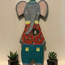 My project in Paper Mache for Beginners: Sculpt a Colorful Character course . % Jeni Bylsma tarafından hazırlanan Karakter Tasarımı, O, uncak Tasarımı, Sanat O, Ve uncakları projesi - 12.15.2021