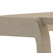EDDIE mesa. Un proyecto de Diseño, creación de muebles					 y Diseño de producto de Márcio Esteves - 16.12.2021