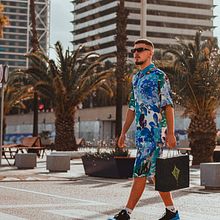 SuerteStore Pearl Collection . Un proyecto de Fotografía, Fotografía de moda, Fotografía de retrato, Fotografía digital, Fotografía en exteriores, Fotografía publicitaria y Fotografía para Instagram de Franco Guzmán - 16.12.2021