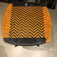 Mi Proyecto del curso: Introducción al tejido en cordón de PVC. Un proyecto de Artesanía, Diseño, creación de muebles					, Diseño de interiores, Decoración de interiores, Tejido, Upc, cling, Telar y Diseño textil de Ilse Vasquez - 19.12.2021