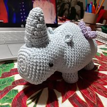 Mi Proyecto del curso: Diseño y creación de amigurumis . Seni, Kerajinan, Desain Mainan, Seni Serat, DIY, Merenda, Amigurumi, Dan Desain Tekstil proyek oleh Paula Rangel - 12.23.2021