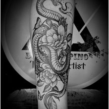 Mi Proyecto del curso: Técnicas de tatuaje blackwork con línea fina. Un proyecto de Diseño de tatuajes de Deiver Elias Pino Gutierrez - 25.12.2021