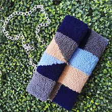 Mi Proyecto del curso: Técnicas de punch needle para accesorios personalizados. Arts, Crafts, Embroider, Fiber Arts, DIY, Crochet, Punch Needle, and Textile Design project by Daniela Zarraga Monasterios - 12.28.2021