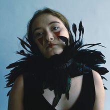 Sirin. Een project van Fotografie, Fotografische postproductie, Retoucheren van foto's, Portretfotografie, Studiofotografie, Artistieke fotografie, Fotomontage y Fotografische zelfportretten van Anna Rohova - 30.12.2021