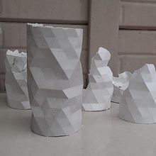 My project in Geometric Handmade Molds: Design 3D-faceted Objects course. Un progetto di Design, Design di accessori, Artigianato, Belle arti, Interior design, Interior Design, Interior Design e DIY di Adiel Martin - 30.12.2021