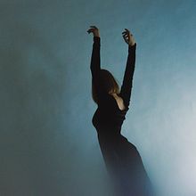 Luthien, Dancing. Een project van Portretfotografie,  Fotografische verlichting, Artistieke fotografie e Interieurfotografie van Anna Rohova - 31.12.2021