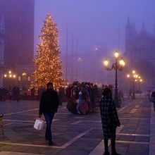 Il mio progetto del corso: Introduzione alla fotografia di strada. Venezia. Photograph, Outdoor Photograph, Documentar, Photograph, Lifest, and le Photograph project by Fabiano Pittioni - 01.01.2022