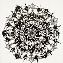 Mój projekt z kursu: Sztuka rysowania mandali: tworzenie geometrycznych wzorów. Drawing & Ink Illustration project by larris777 - 01.02.2022