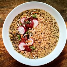 Mein Kursprojekt: Tradition meets Food styling. Photograph, Social Media, Photo Retouching, Mobile Photograph, Product Photograph, Digital Photograph, Food Photograph, Instagram Photograph, Lifest, le Photograph, Food St, and ling project by ivett.macsuga - 01.02.2022