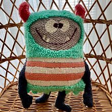Mi Proyecto del curso: Diseño y bordado de muñecos con aguja mágica. Un proyecto de Bordado, Decoración de interiores, Art to, Punch needle y Diseño textil de Amaia - 03.01.2022