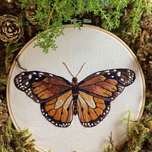 Meu projeto do curso: Técnicas de bordado realista. Traditional illustration, Embroider, and Textile Design project by Lucy Alves - 01.02.2022