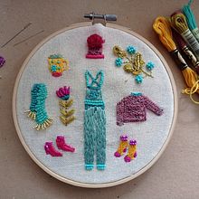 Mi Proyecto del curso: Bordado con textura: combina puntadas y mostacillas . Accessor, Design, Costume Design, Arts, Crafts, Embroider, Fiber Arts, Color Theor, and Textile Design project by María José Pardo - 01.04.2022