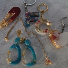 Il mio progetto del corso: Design di gioielleria in resina Ein Projekt aus dem Bereich Erweiterungsentwicklung, H, werk, Schmuckdesign und DIY von Giannina Di Bello - 05.01.2022