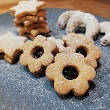 Mein Kursprojekt: Food Styling und -Fotografie für Instagram: einfach ohne Gluten - Smoothie . Fotografie, Social Media, Retușarea fotografiilor, Fotografie de produs, Fotografie digitală, Fotografie alimentară, Instagram Fotografie, Fotografii de stil de viață, St, ling alimentar și Grafică în mișcare de Birgit E. - 01.09.2022