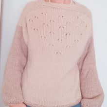 Il mio progetto del corso: Introduzione al lavoro a maglia con ferri circolari. Design de acessórios, Tecido, Tricô, e Design têxtil projeto de Cristina Bolzicco - 07.01.2022