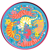 Fika Cookie Box - Year of the Tiger. Un proyecto de Ilustración tradicional, Diseño y Packaging de Louise Lockhart - 29.09.2021