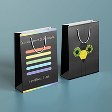 Colorful Bags Ein Projekt aus dem Bereich Design, Grafikdesign, Traditionelle Illustration, Kreativität, Erweiterungsentwicklung, Produktdesign, 3-D-Modellierung, Digitales Produktdesign und Präsentationsdesign von Alice Christovam - 08.01.2022