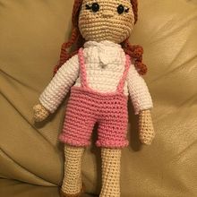 Mi Proyecto del curso: Amigurumi: diseño de ropa, pelo y complementos. Arts, Crafts, To, Design, Fiber Arts, Crochet, Amigurumi, and Textile Design project by nidya_dehoyos - 01.10.2022