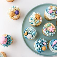 Beach Cupcakes. Design, Arts, and Crafts project by Liz Shim - 01.11.2022