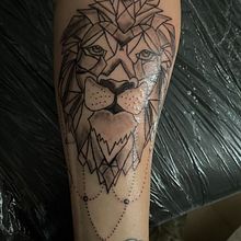 Mi Proyecto del curso: Tatuaje para principiantes. Tattoo Design project by cindeink - 01.11.2022