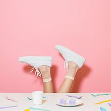 Dodge the lunch. Un proyecto de Fotografía, Dirección de arte, Diseño de vestuario, Post-producción fotográfica		, Diseño de moda, Fotografía de moda, Iluminación fotográfica, Fotografía de producto, Fotografía de estudio, Fotografía digital, Fotografía artística, Fotografía publicitaria, Fotografía para Instagram, Composición fotográfica, Fotografía Lifest y le de Tibor Galamb - 09.03.2015