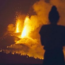 Escaping Spain's Volcano. Un proyecto de Vídeo y Realización audiovisual de Jean-Marc Joseph - 01.12.2021