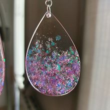 Il mio progetto del corso: Design di gioielleria in resina. Accessor, Design, Arts, Crafts, Jewelr, Design, and DIY project by Elisa Barbaglio - 01.13.2022