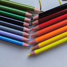 Dibujos con colores de madera. Traditional illustration, Drawing, and Realistic Drawing project by Ainhoa Venegas - 01.07.2022