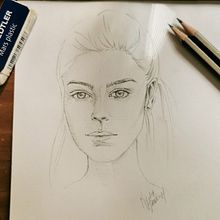 Mi Proyecto del curso: Sketchbook de retrato: explora el rostro humano. Drawing, Portrait Drawing, Artistic Drawing, Sketchbook, and Pencil Drawing project by Dania Salazar Ramirez - 01.16.2022