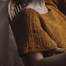 Alhucemas Tee - Revista Yedra. Crochet, Creativit, Fiber Arts, and Textile Design project by Laura Algarra - 01.18.2022