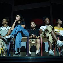 A nosotros nos daba igual Ein Projekt aus dem Bereich Design von Garderoben von Mina - 20.01.2022