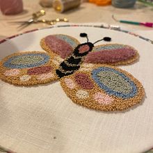 My project in Introduction to Punch Needle Embroidery course. Embroider, Punch Needle, and Textile Design project by vanessarenee - 01.20.2022