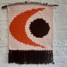 Mi Proyecto del curso: Intarsia crochet: teje tus propios tapices. Fashion Design, Decoration, Fiber Arts, DIY, Crochet, and Textile Design project by Yanin Uthurburu - 01.24.2022