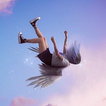Projeto Pessoal Anjo Caído. Un proyecto de Fotomontaje y Diseño de Camila Rech - 15.01.2022