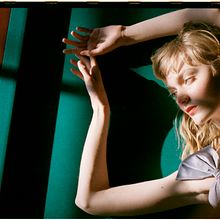 Editorial Le vie est une Rhapsodie para Schön Magazine. Fotografia projeto de Patricia Bonet - 25.01.2022