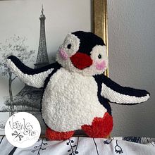 Mi Proyecto del curso: Diseño y bordado de muñecos con aguja mágica. Un proyecto de Bordado, Decoración de interiores, Art to, Punch needle y Diseño textil de Veronica Osorio - 26.01.2022