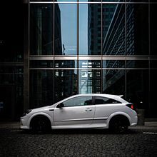 Automotive. Een project van Fotografie, Buitenfotografie y Fotografie voor Instagram van toja_karola - 27.01.2022
