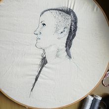 Mon projet du cours : Création de portraits brodés. Embroider, and Textile Design project by Roxane COMBES - 01.28.2022
