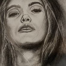 My project in Artistic Charcoal Portraiture: Creating Atmosphere course Ein Projekt aus dem Bereich Traditionelle Illustration, Bildende Künste, Zeichnung, Porträtzeichnung, Realistische Zeichnung und Artistische Zeichnung von sierraduchess - 31.01.2022