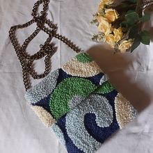 Mi Proyecto del curso: Técnicas de punch needle para accesorios personalizados. Projekt z dziedziny Craft,  Haft,  Tkactwo, DIY,  Haft pętelkow, Wzornictwo tekst i liów użytkownika Carla Contreras - 31.01.2022