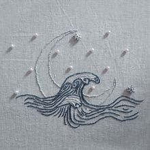 Luna y Mar. Embroider project by Carolina Alvarez - 05.14.2021